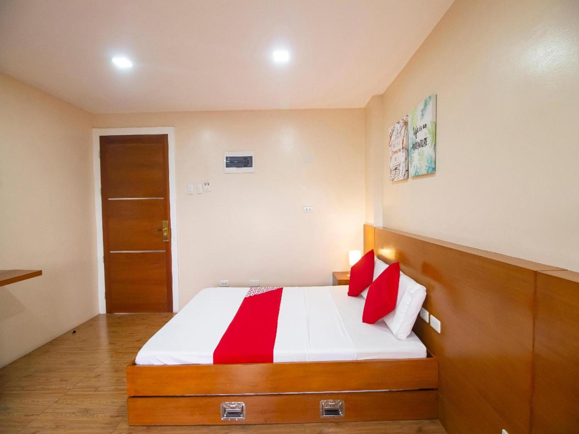 Super Oyo 832 The Teepee Place Hostel & Residence Inn Cebu Екстериор снимка