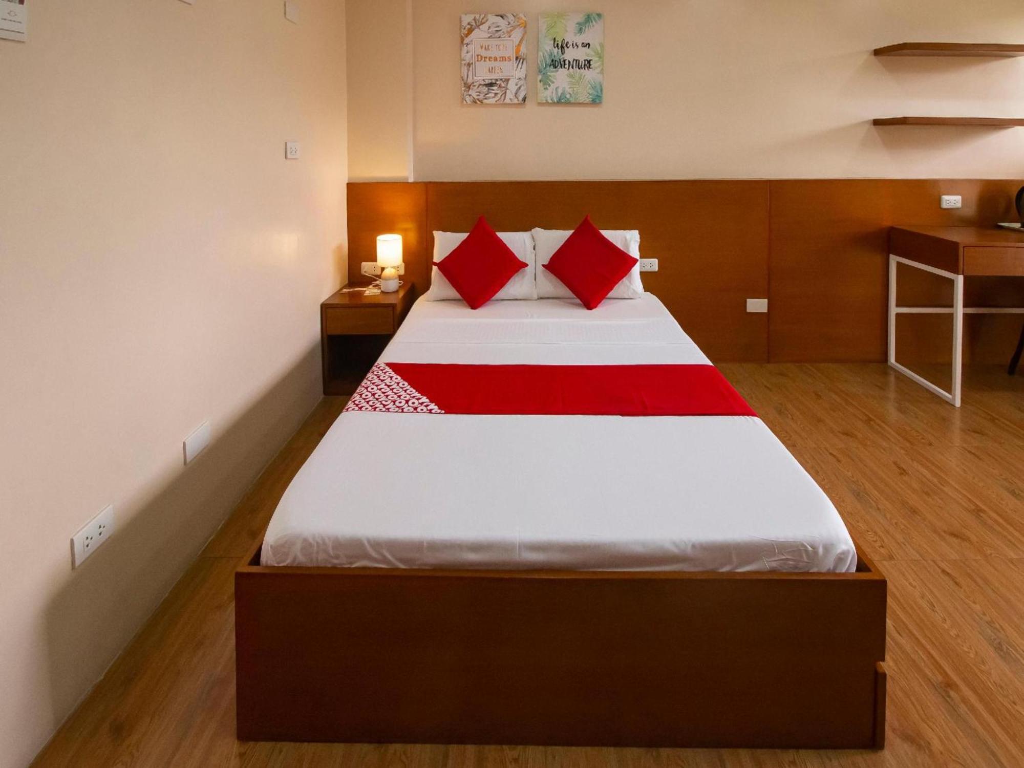 Super Oyo 832 The Teepee Place Hostel & Residence Inn Cebu Екстериор снимка