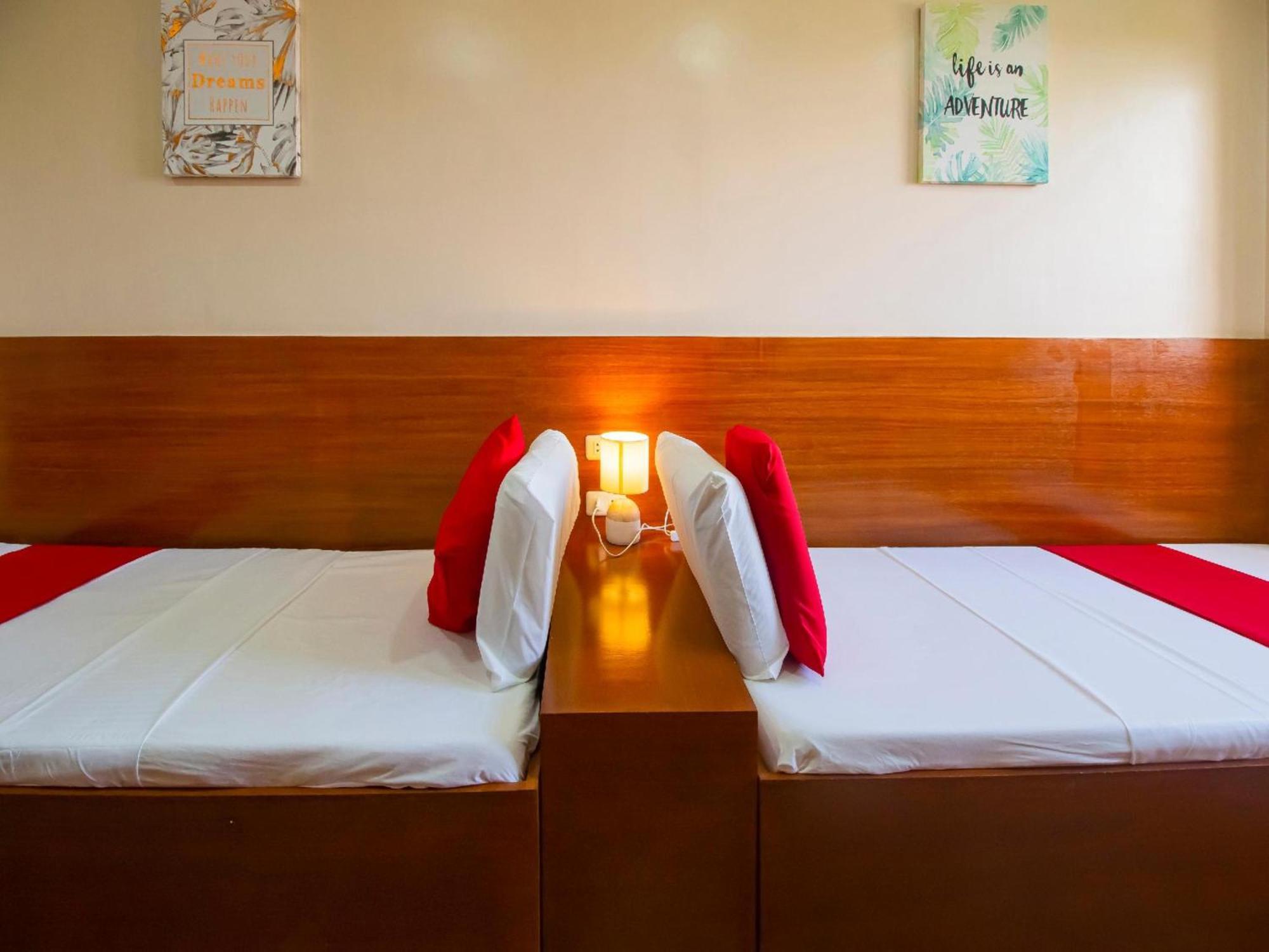 Super Oyo 832 The Teepee Place Hostel & Residence Inn Cebu Екстериор снимка